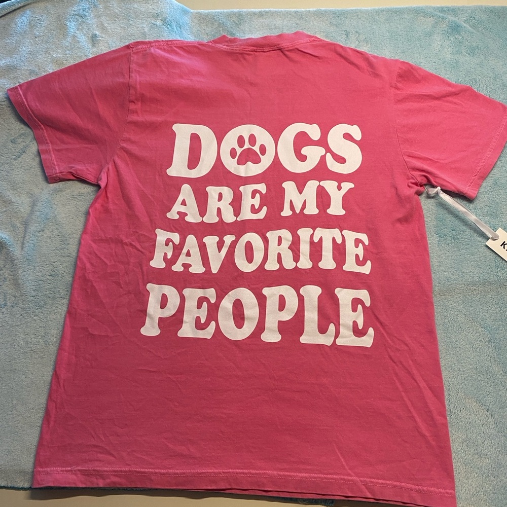 Dogs are My Favorite People Oversized Print Graphic Tee - Sz M New with Tags! - Picture 2 of 8